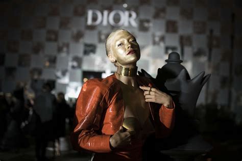 bal surrealiste dior|Le Grand Bal « surréaliste » de Christian Dior au Musée Rodin.